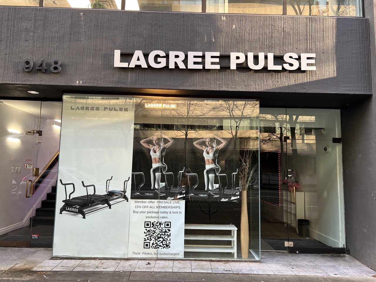 3D PVC Letter Signage for Professional Brand Presence